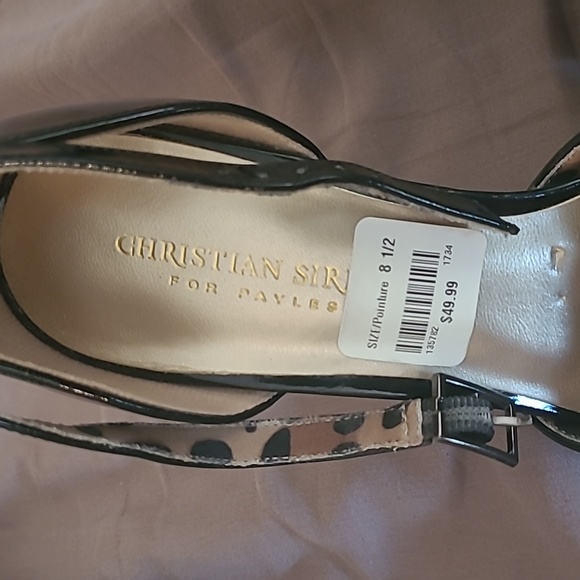 Heels - Picture 2 of 5